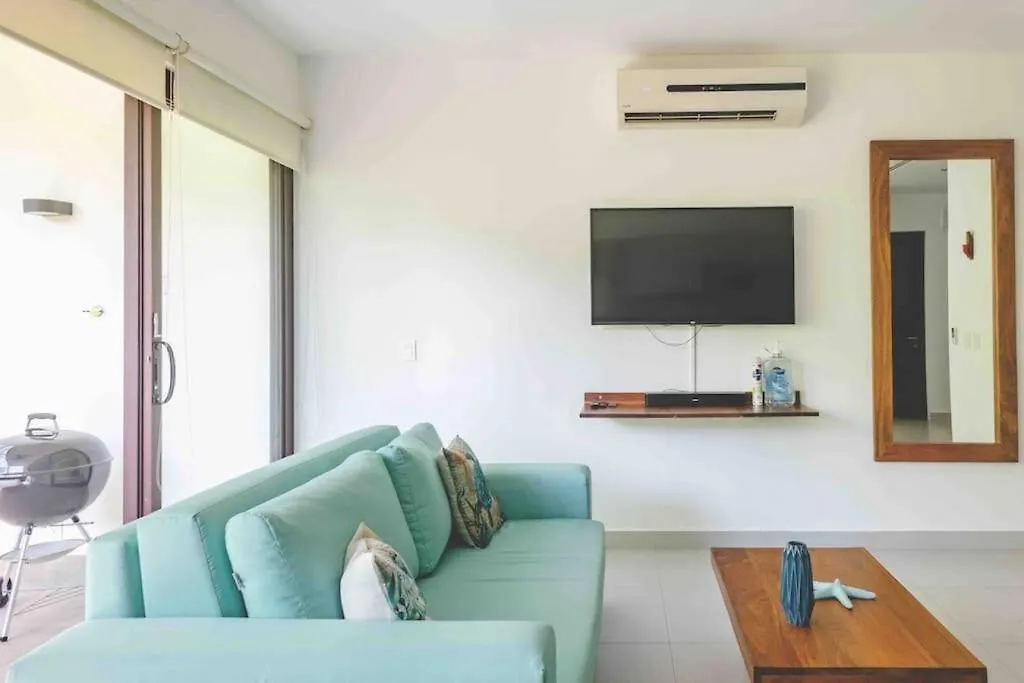 Luxury Apartment With M Benz And & Driver Included Akumal