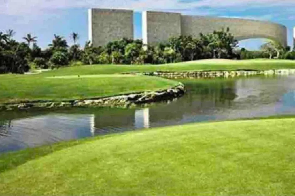 Luxury Apartment With M Benz And & Driver Included Akumal