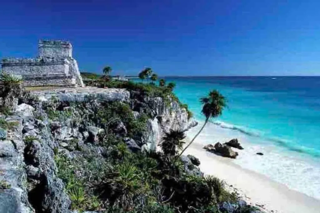 Luxury Apartment With M Benz And & Driver Included Akumal Mexico