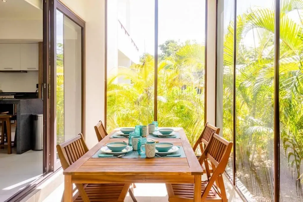 Luxury Apartment With M Benz And & Driver Included Akumal